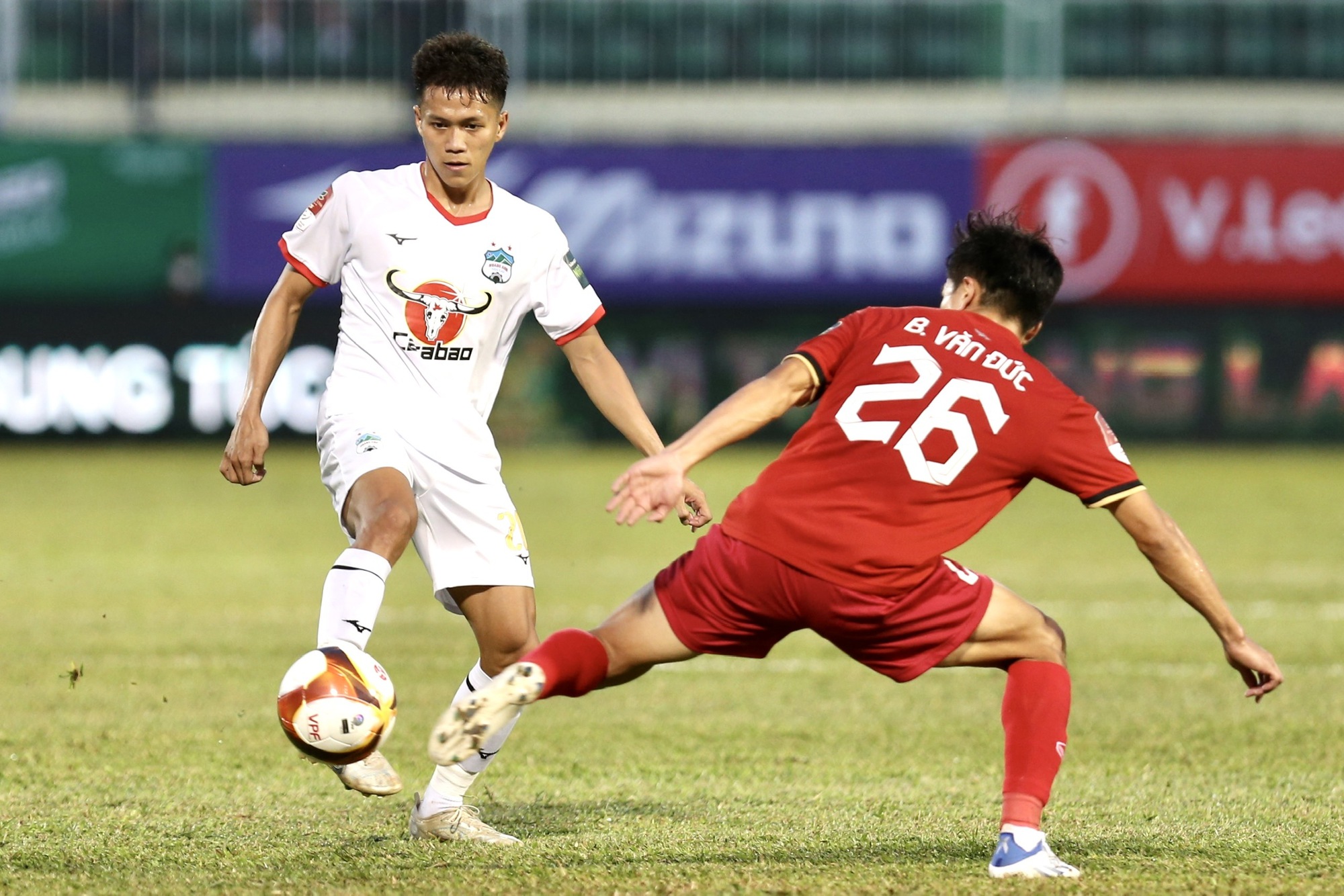 chot-don-3-ngoai-binh-da-v-league-2023-hagl-tu-tin-chung-toi-se-can-dich-trong-top-3